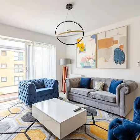 Stunning Station Apartment Rochester  Exterior photo